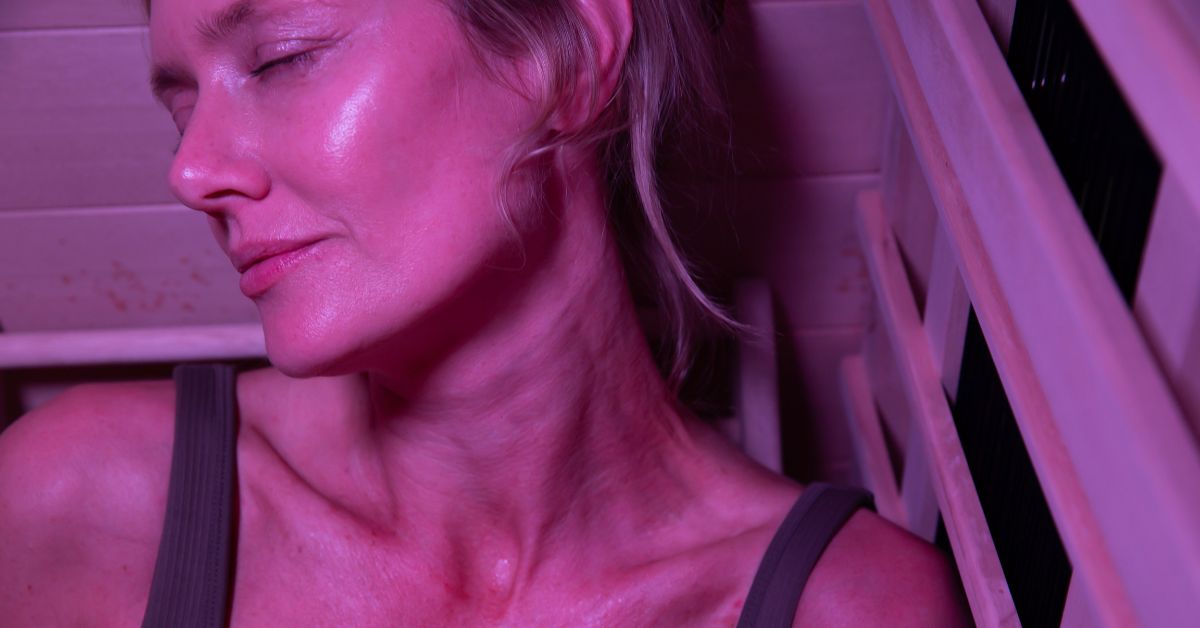 Red Light Therapy for Migraines: A New Pain Relief Option
